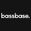 Das Logo von laut.fm Bass Base